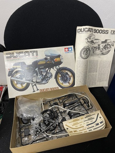 Ducati 900 12 tamiya - 900, 1/12
