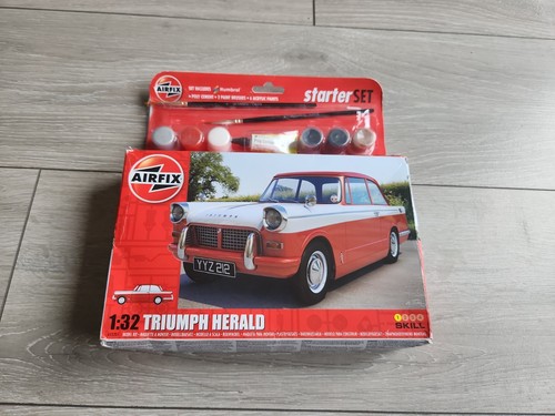 Airfix triumph herald - airfix,