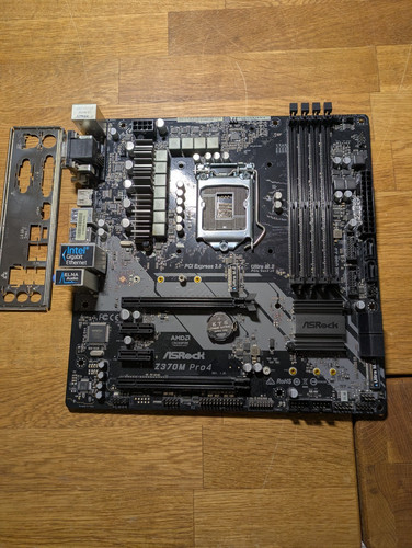 Asrock z370m pro4 sockel - ,