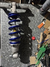 YAMAHA MT-09 TRACER 900 STOSSDÄMPFER HINTEN 2013-2017 gebraucht