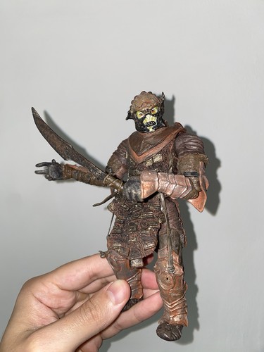 Morannon orc toybiz lotr - morannon,