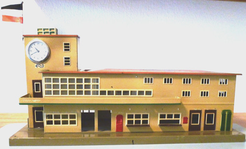Grosser bahnhof - grosser,