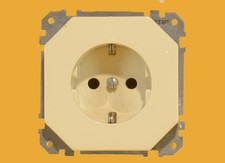 Merten OctoColor Steckdose mit