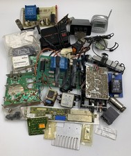 Bastler + Computerschrott