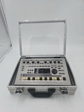 Roland MC-303 Groovebox | Vintage Synthesizer + Case | 90s Classic 