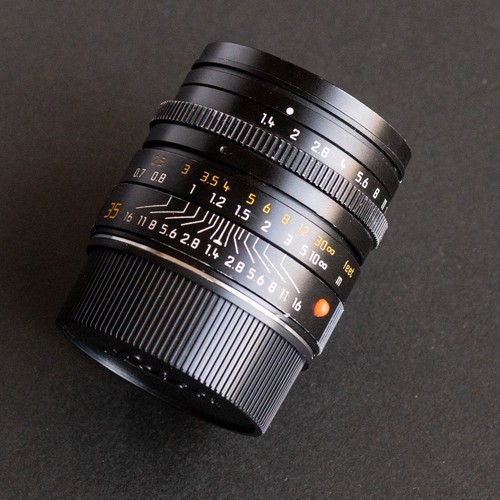 Leica summilux 35mm 1 - 35mm, f/1.4