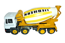 Conrad Metallmodell Betonmischer 2225 MAN Liebherr F90 HTM 904 1:50