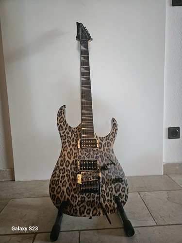 Ibanez rgr 320 reverse head - reverse,