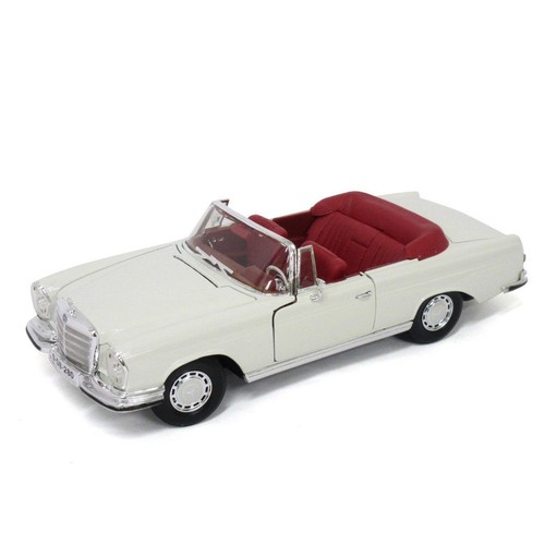Maisto mercedes benz - maisto, 1/18