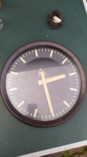 Industrielle Fabrik Wanduhr, Uhr, Bakelit, Pragotron, 1970er, Ostalgie, neu, OVP