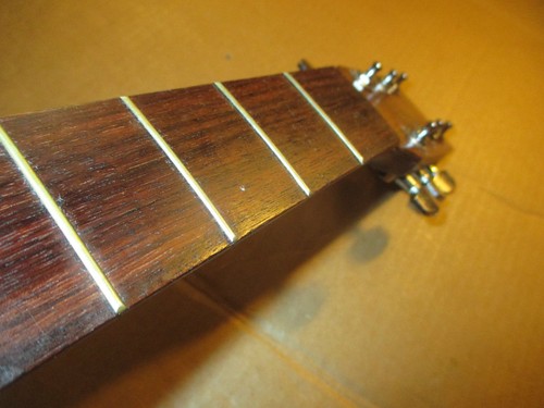Lakewood steel string - string, d