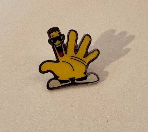 Original vintage pin - vintage,
