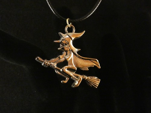 Hexe anhänger mit kette - anhänger,