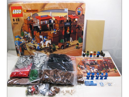 Lego western 6762 fort - lego,