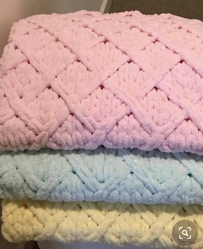 Handgestrickte baby - handgestrickte,