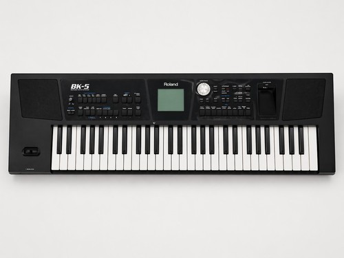 Roland keyboard piano - bk-5,