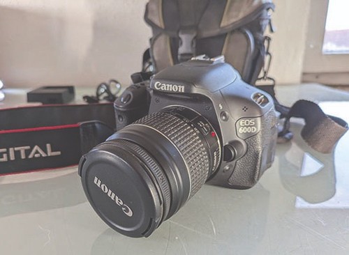 Canon eos 600d dslr - canon,