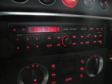 Mit Code! Audi TT 8N Autoradio