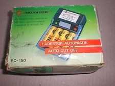 Monacor Batterie Schnellladegerät Accu Ladegerät Quickcharger BC-150