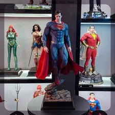 Superman Statue Justice League