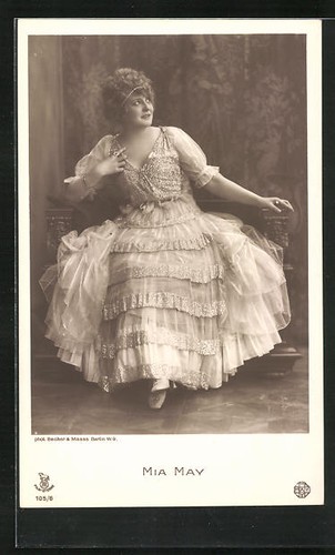 Schauspielerin mia may - mia,