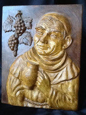 altes Keramik Wandbild braun