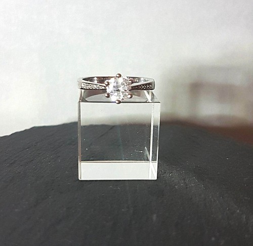 Ring zirkonia rund klar - rund,