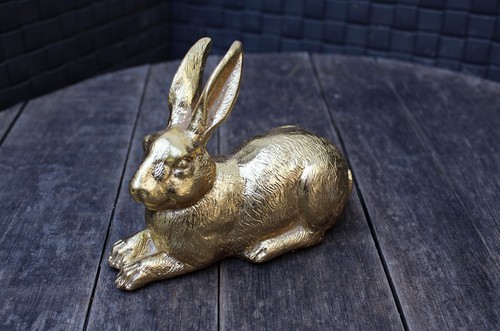 Dekofigur hase gold - dekofigur, groß