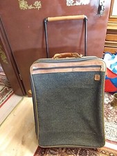 Alter Koffer Trolley von