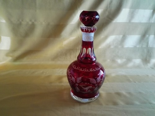 Karaffe rubinrot rotbeize - ,,