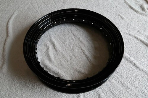 Harley felge 16x3 oem - 16x3.00,