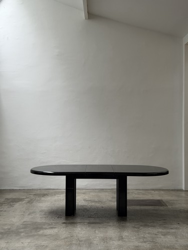 Sculptural design dining - design,