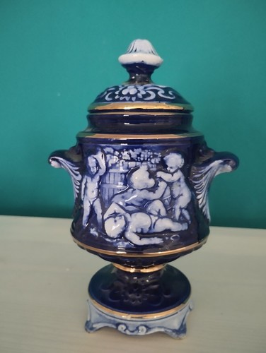 Capodimonte deckelvase cobalt - deckelvase,
