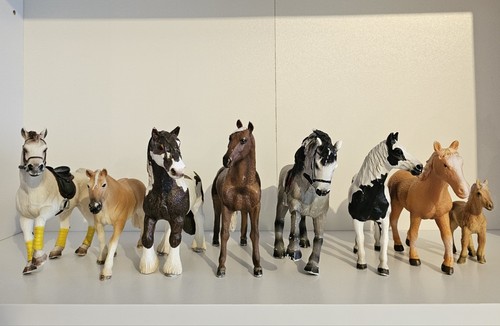 Pferde figuren stück - figuren,
