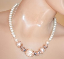 Damen Halskette weiße Perlen