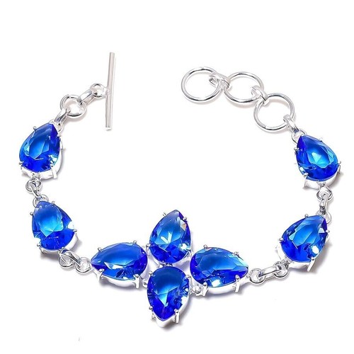 Blauer edelstein tansanit - blauer,