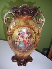 JUGENDSTILVASE --- KLASSISCH