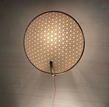 kleine Mid Century Wandlampe Messing rund 1950er Jahre Lampe Zugschalter Vintage