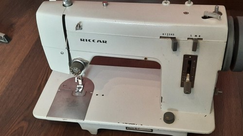 Nähmaschine riccar - riccar,