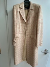Louis Feraud , eleganter