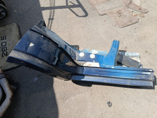 Schwellerkopf hinten rechts Reparaturblech m. Achskons. Mercedes-Benz W124 Limou