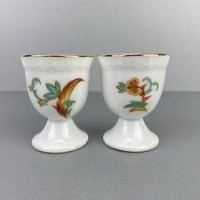 Handbemalte Eierbecher m. floralem Dekor v. Beyer & Bock, Volkstedt, Porzellan