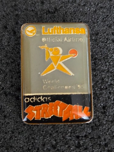 Lufthansa adidas - ➔,