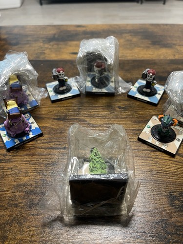 Creepy freaks figuren - 8x,