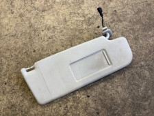 Sonnenblende rechts BELEUCHTET