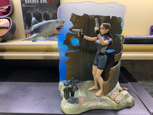 Tomb raider adventure lara - tomb,