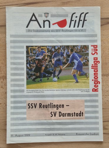 Fußball-Programmhefte