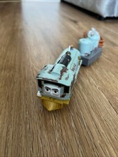 Thomas und seine Freunde Trackmaster batteriebetriebene Lokomotive Lexi