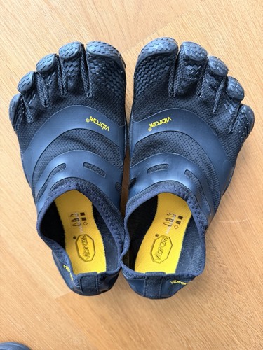 Vibram fivefingers - vibram,