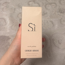 Giorgio Armani Si Eau de